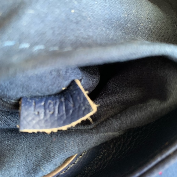 Vintage Louis Vuitton Bag - Picture 6 of 9